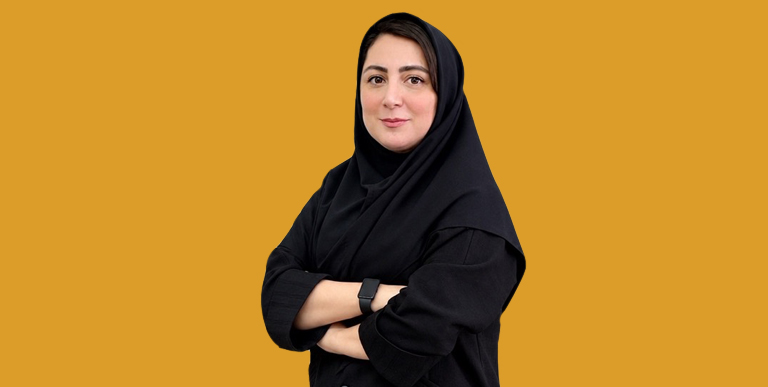 الهام شاکری - مدرس زبان سه پایه- دبیرستان سلام سلیمه