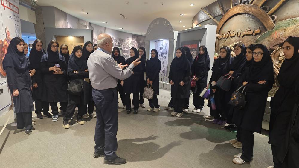 باغ موزه دفاع مقدس - دبیرستان سلام سلیمه